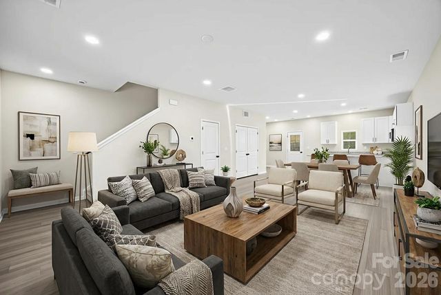 907 W Georgia Avenue, Bessemer City, NC 28016