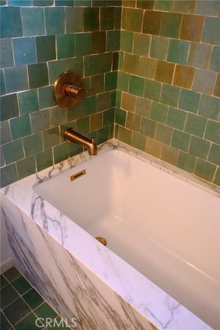 28443 Altamont Court, Lake Arrowhead, CA 92352