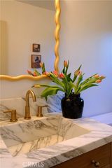 28443 Altamont Court, Lake Arrowhead, CA 92352