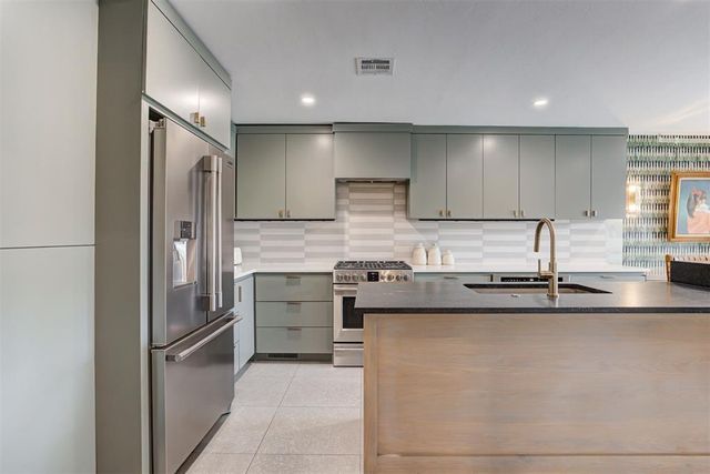 2334 NW 58th Circle, Oklahoma City, OK 73112