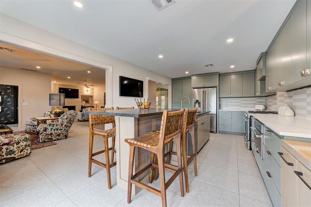 2334 NW 58th Circle, Oklahoma City, OK 73112