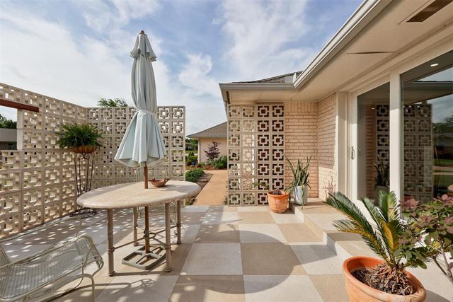 2334 NW 58th Circle, Oklahoma City, OK 73112