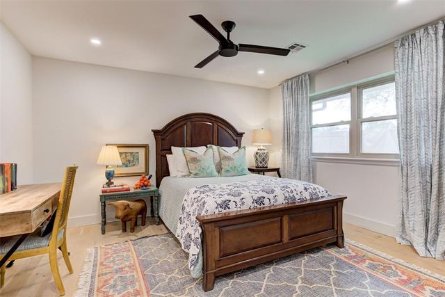 2334 NW 58th Circle, Oklahoma City, OK 73112