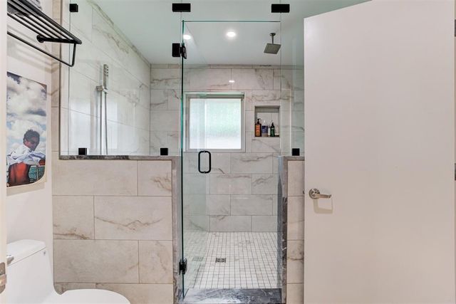 2334 NW 58th Circle, Oklahoma City, OK 73112