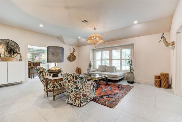 2334 NW 58th Circle, Oklahoma City, OK 73112