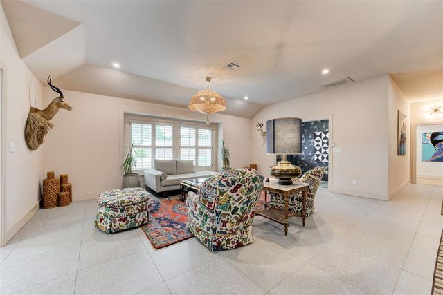 2334 NW 58th Circle, Oklahoma City, OK 73112