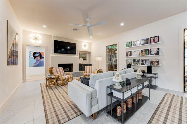 2334 NW 58th Circle, Oklahoma City, OK 73112