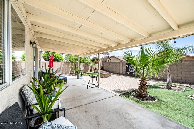 3223 W SALTER Drive, Phoenix, AZ 85027