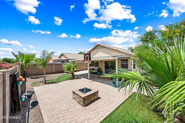 3223 W SALTER Drive, Phoenix, AZ 85027