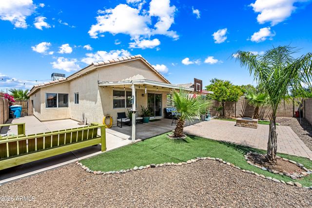 3223 W SALTER Drive, Phoenix, AZ 85027
