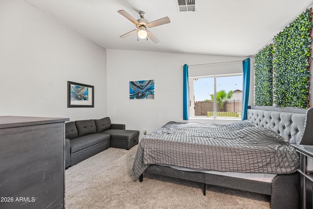 3223 W SALTER Drive, Phoenix, AZ 85027