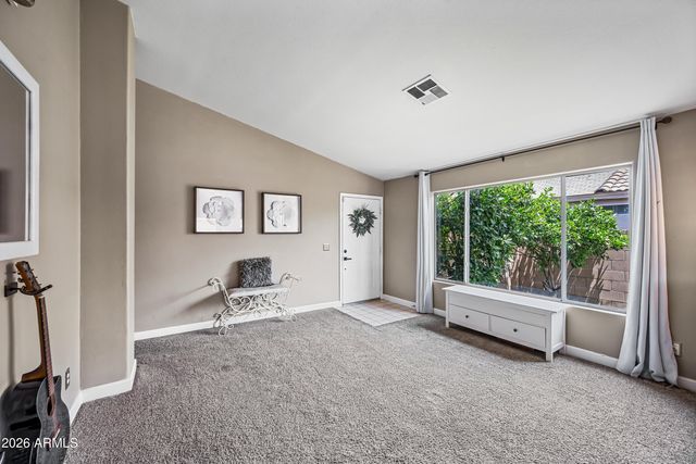 3223 W SALTER Drive, Phoenix, AZ 85027