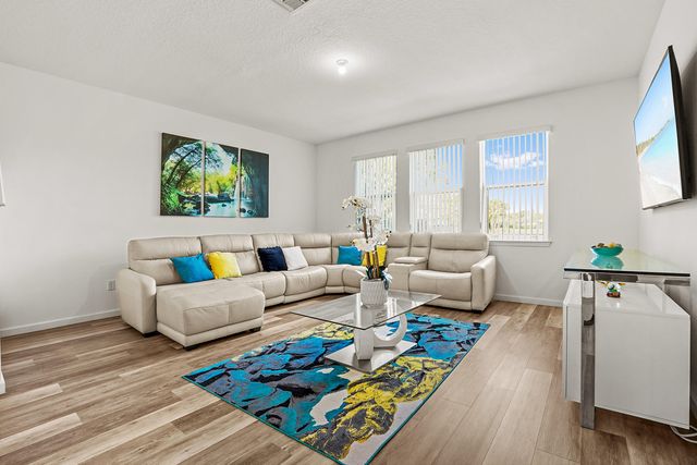 1826 Lake Cove Drive, Lake Worth, FL 33460