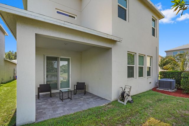 1826 Lake Cove Drive, Lake Worth, FL 33460