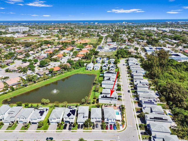 1826 Lake Cove Drive, Lake Worth, FL 33460