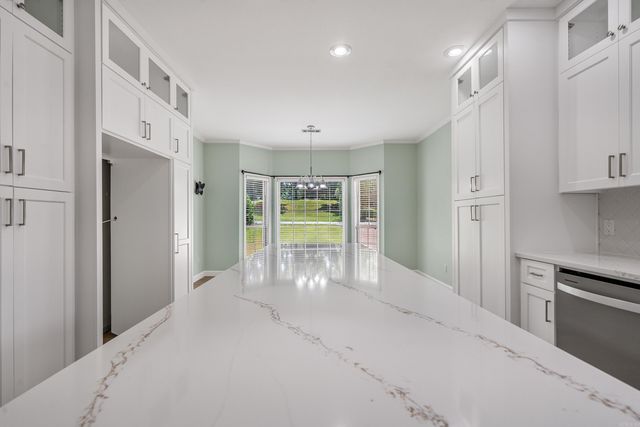 126 Bay Ridge Loop, Hot Springs, AR 71901