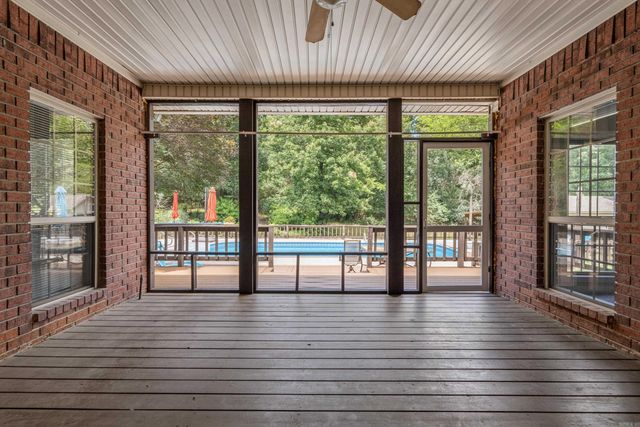 126 Bay Ridge Loop, Hot Springs, AR 71901