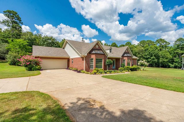 126 Bay Ridge Loop, Hot Springs, AR 71901