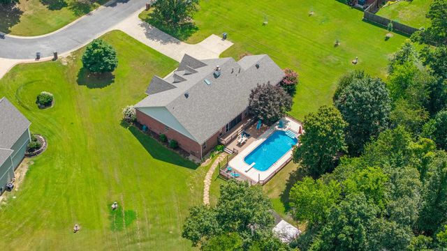126 Bay Ridge Loop, Hot Springs, AR 71901