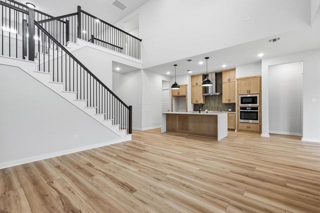 1204 Blue Moon Drive, Georgetown, TX 78628