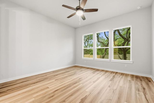 1204 Blue Moon Drive, Georgetown, TX 78628
