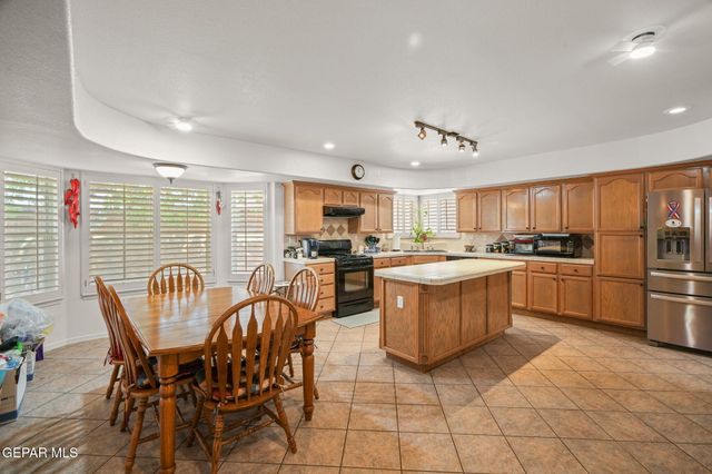 3653 AJA KOREN Place, El Paso, TX 79938