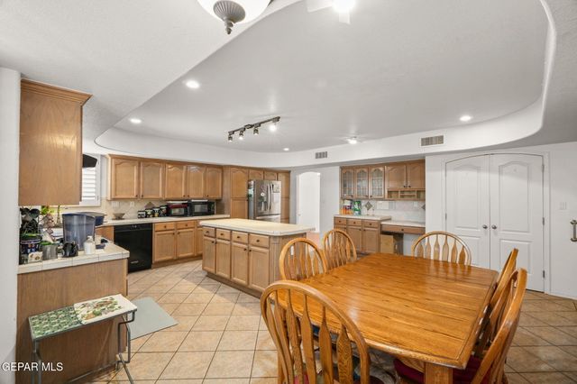3653 AJA KOREN Place, El Paso, TX 79938