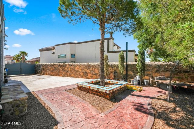 3653 AJA KOREN Place, El Paso, TX 79938