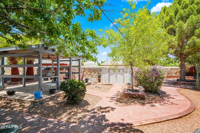 3653 AJA KOREN Place, El Paso, TX 79938
