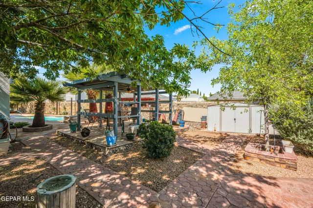 3653 AJA KOREN Place, El Paso, TX 79938