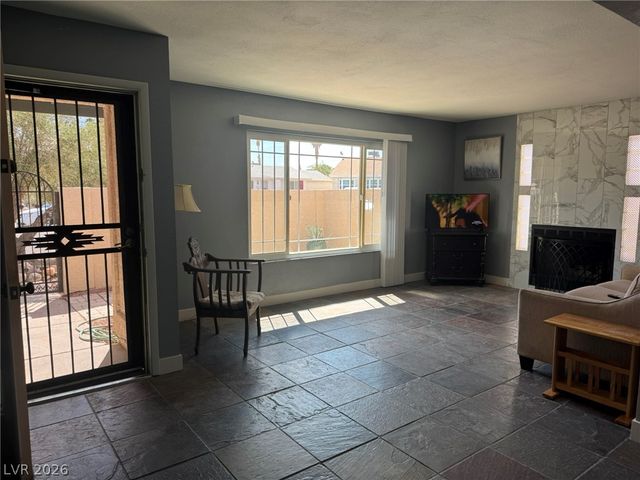 7066 Pinebrook Court, Las Vegas, NV 89147
