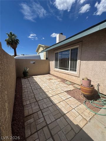 7066 Pinebrook Court, Las Vegas, NV 89147