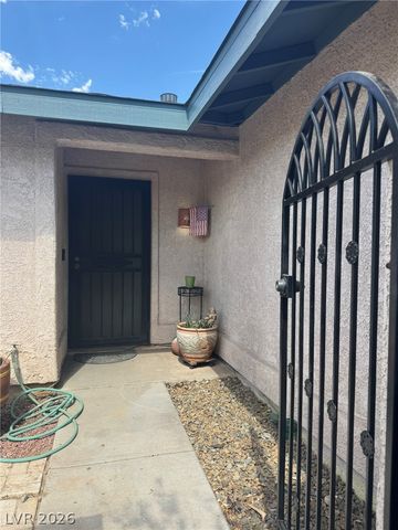 7066 Pinebrook Court, Las Vegas, NV 89147
