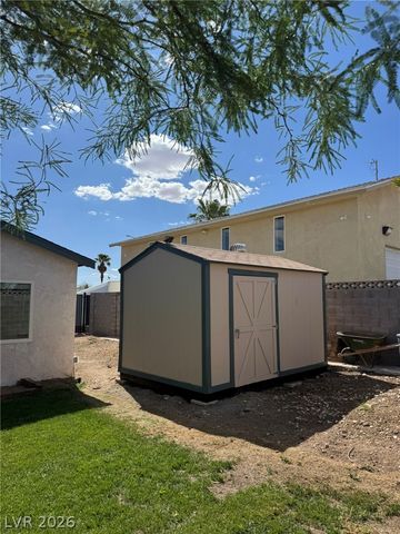 7066 Pinebrook Court, Las Vegas, NV 89147