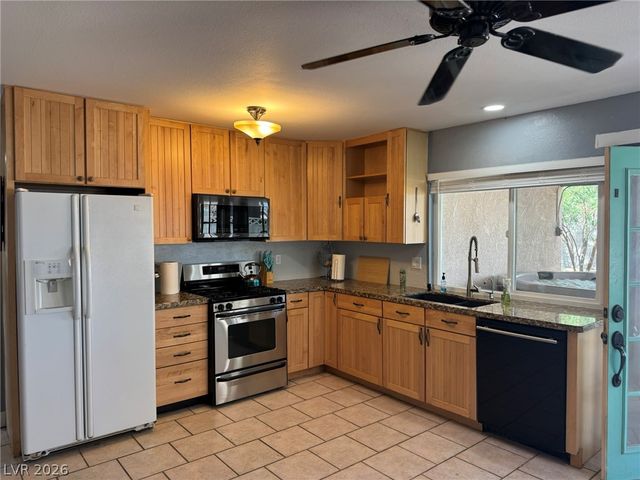 7066 Pinebrook Court, Las Vegas, NV 89147