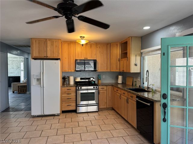 7066 Pinebrook Court, Las Vegas, NV 89147