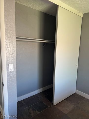 7066 Pinebrook Court, Las Vegas, NV 89147
