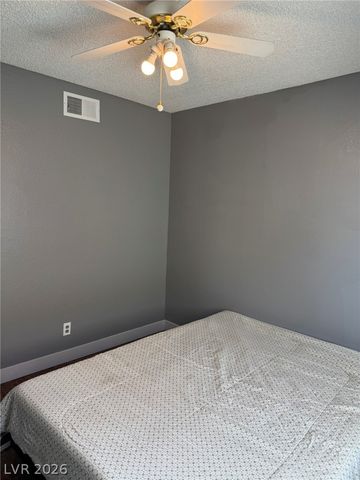 7066 Pinebrook Court, Las Vegas, NV 89147