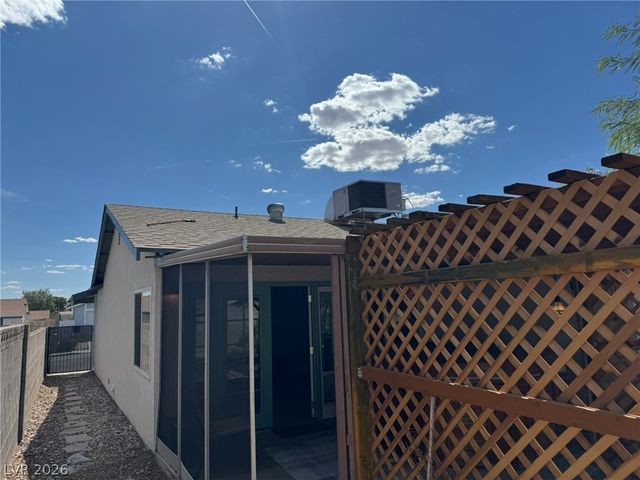 7066 Pinebrook Court, Las Vegas, NV 89147