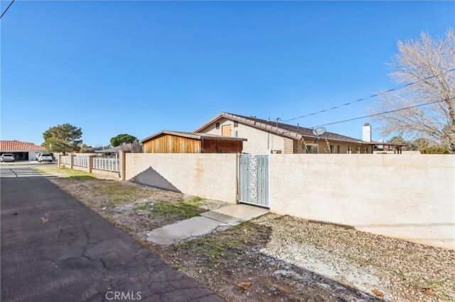 14057 Crow, Apple Valley, CA 92307