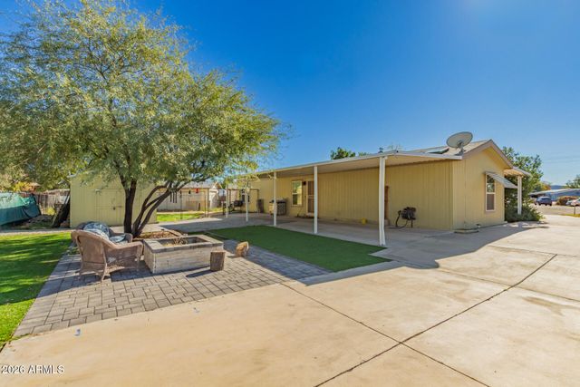 17833 N 1ST Place, Phoenix, AZ 85022
