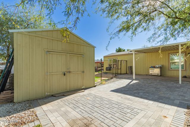 17833 N 1ST Place, Phoenix, AZ 85022