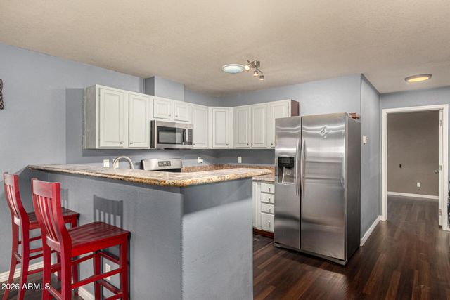 17833 N 1ST Place, Phoenix, AZ 85022