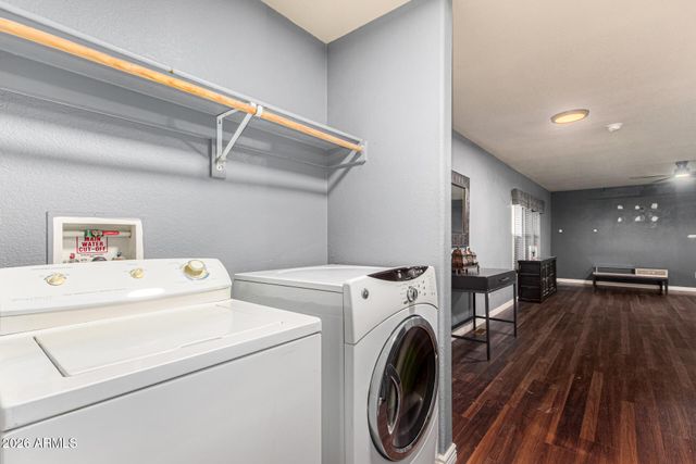 17833 N 1ST Place, Phoenix, AZ 85022