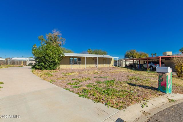 17833 N 1ST Place, Phoenix, AZ 85022