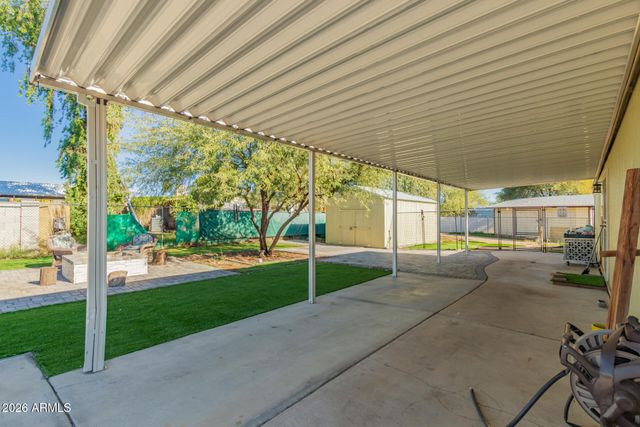 17833 N 1ST Place, Phoenix, AZ 85022