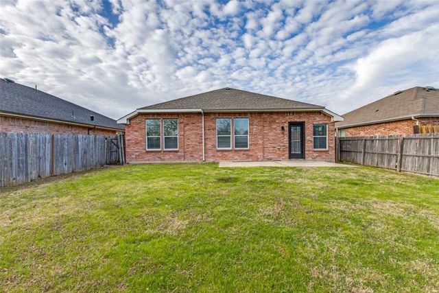 1028 Ingram Drive, Forney, TX 75126