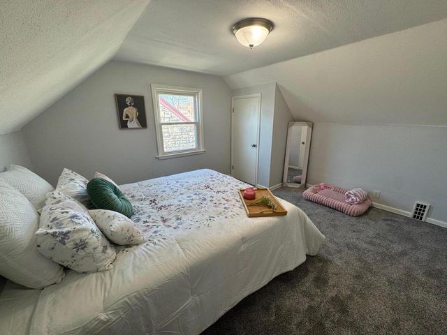 4201 W Ruby AVENUE, Milwaukee, WI 53209