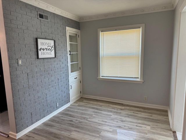 4201 W Ruby AVENUE, Milwaukee, WI 53209