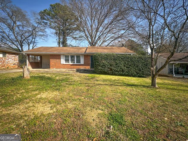 6290 Flamingo Way, Morrow, GA 30260